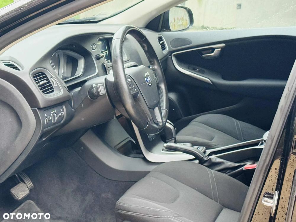 Volvo V40 D2 Drive-E Kinetic - 19