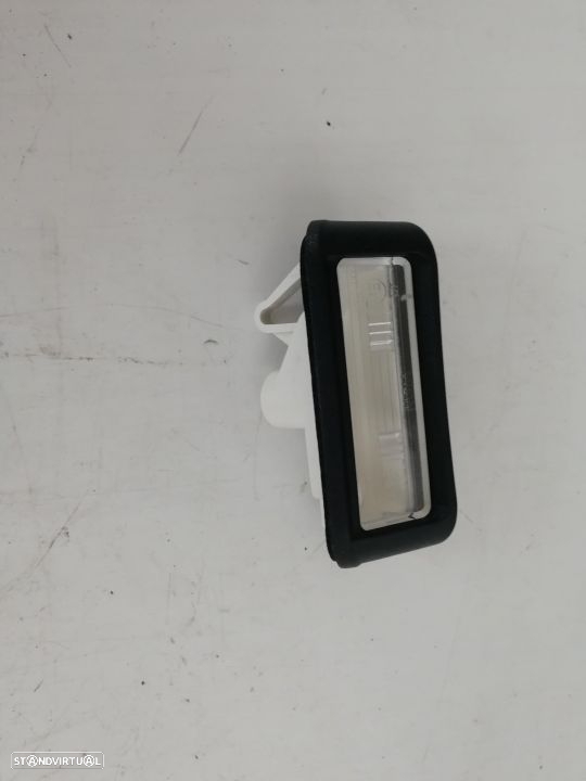 Farolim luz matricula citroen Berlingo /jumpy /peugeot partner /expert / Fiat scudo 2008 a 2016(novo) - 2
