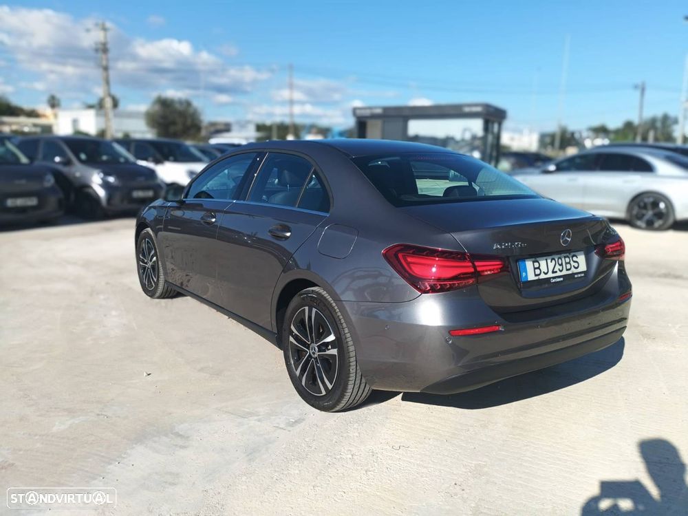 Mercedes-Benz A 250 Limousine - 7