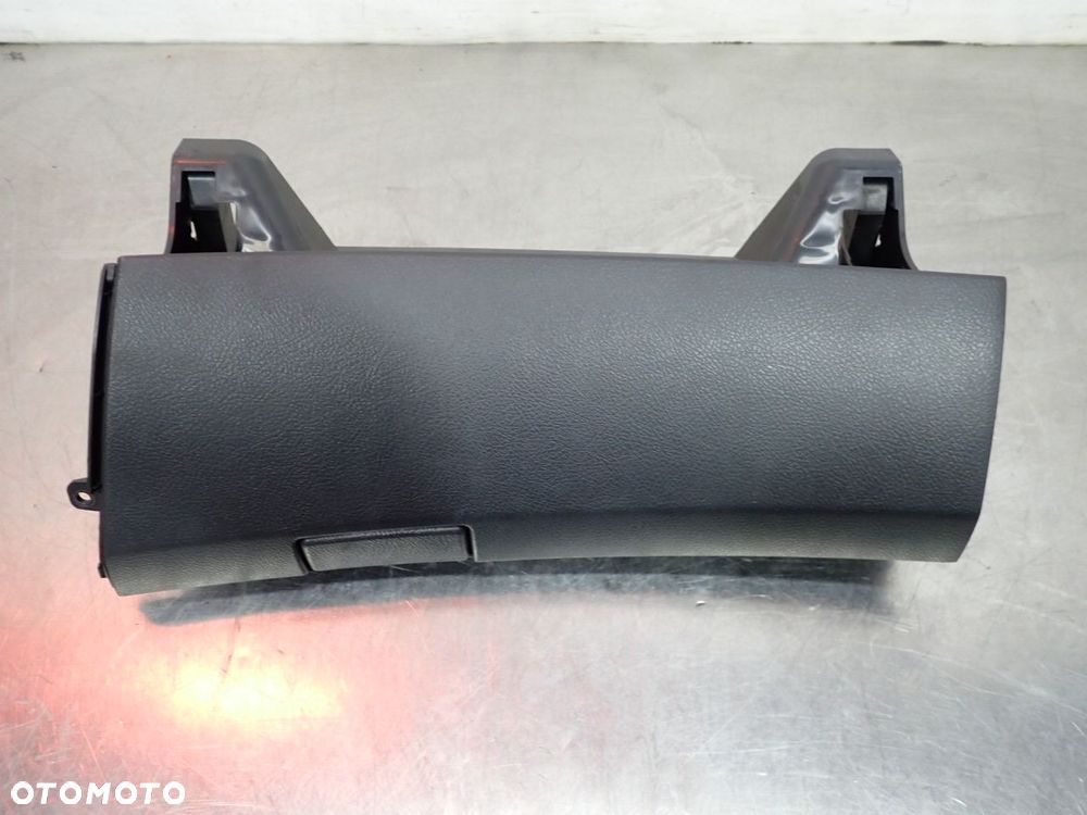 SCHOWEK PASAŻERA TOYOTA COROLLA E15 - 2