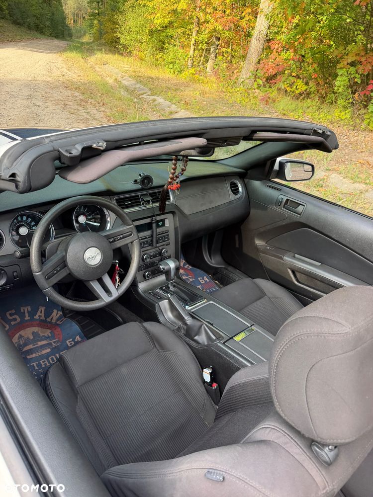 Ford Mustang - 20