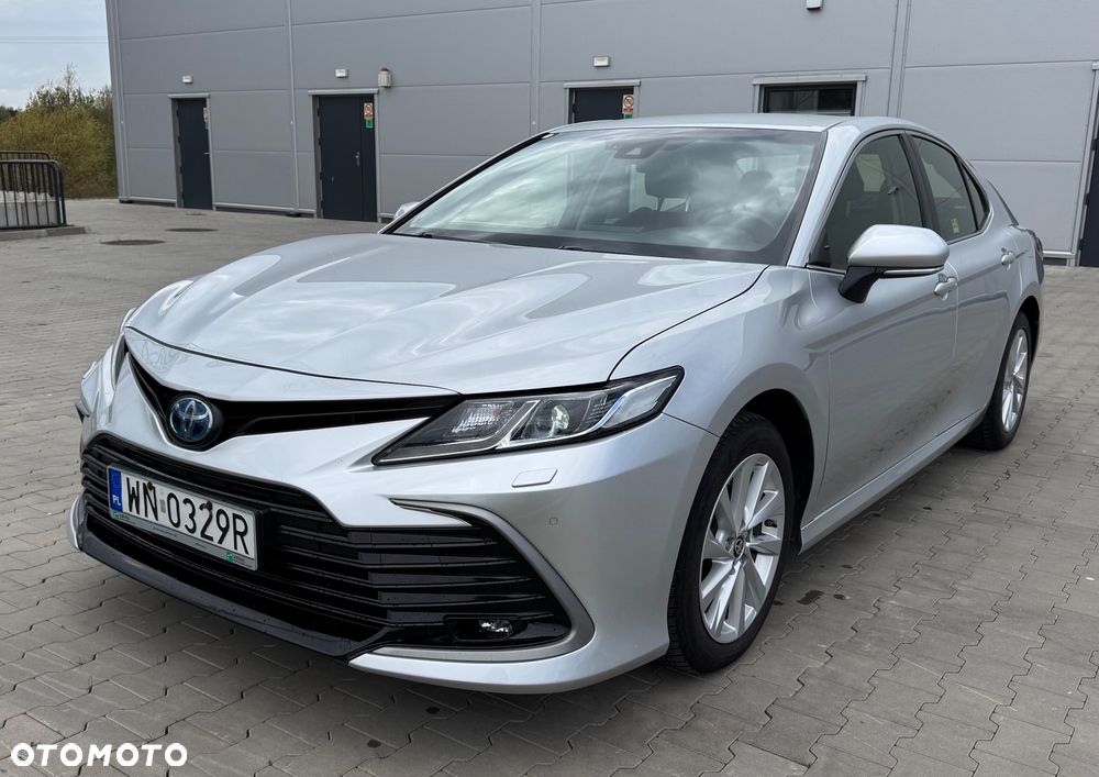 Toyota Camry 2.5 Hybrid Comfort CVT - 1