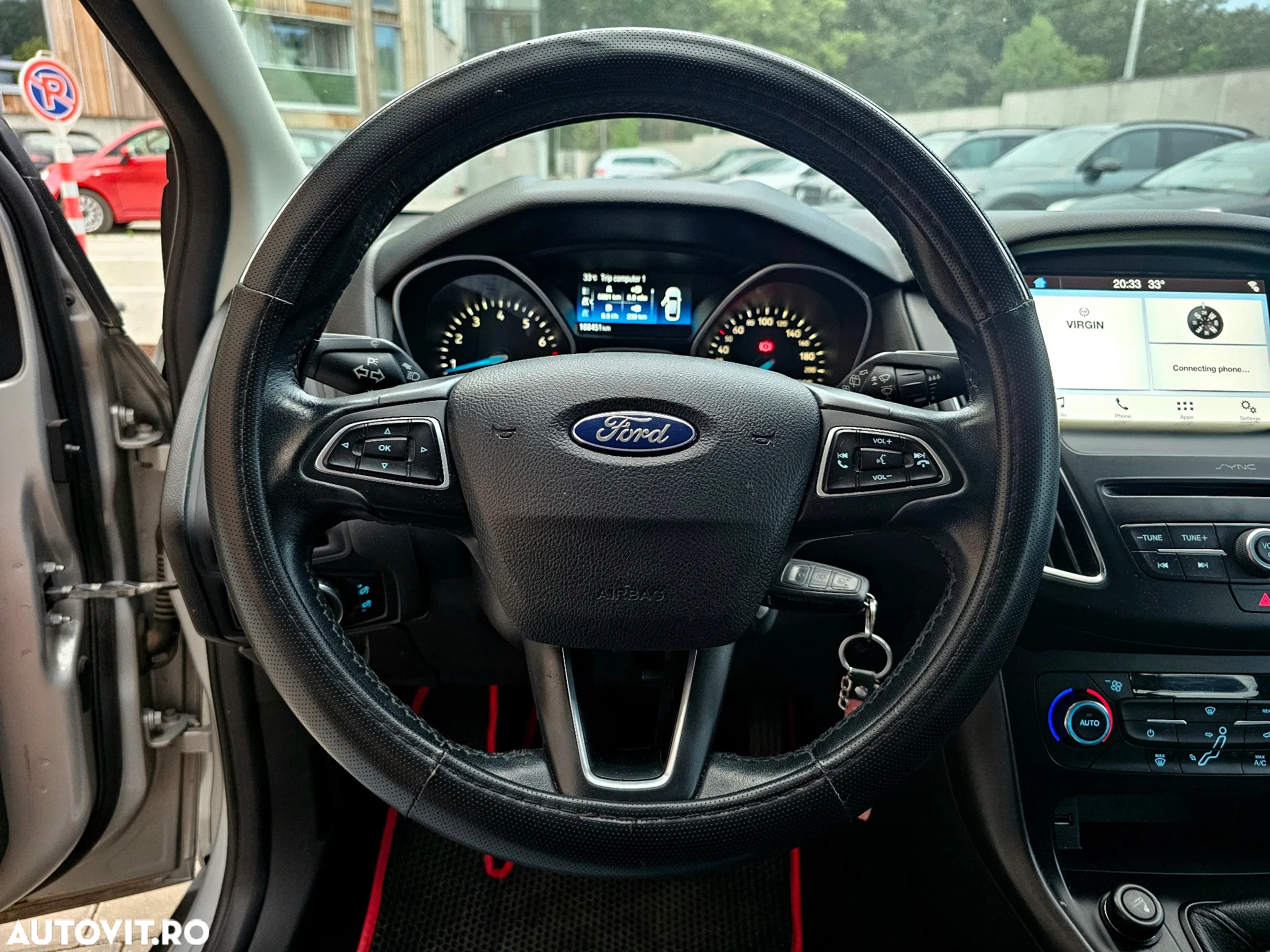 Ford Focus 1.0 EcoBoost Trend - 16