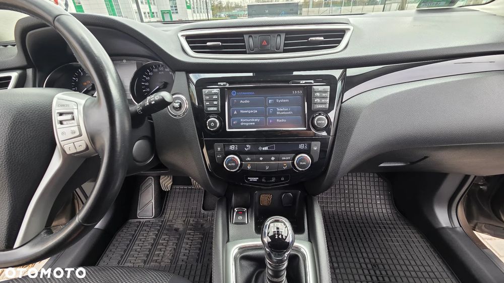 Nissan Qashqai 1.2 DIG-T N-Connecta EU6 - 21