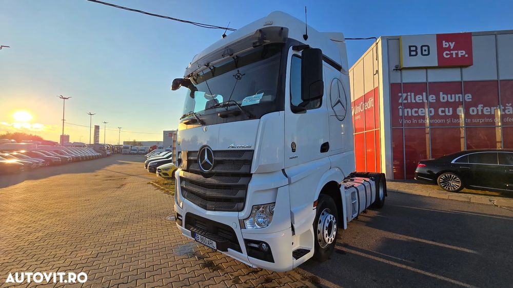 Mercedes-Benz 1851 - 3