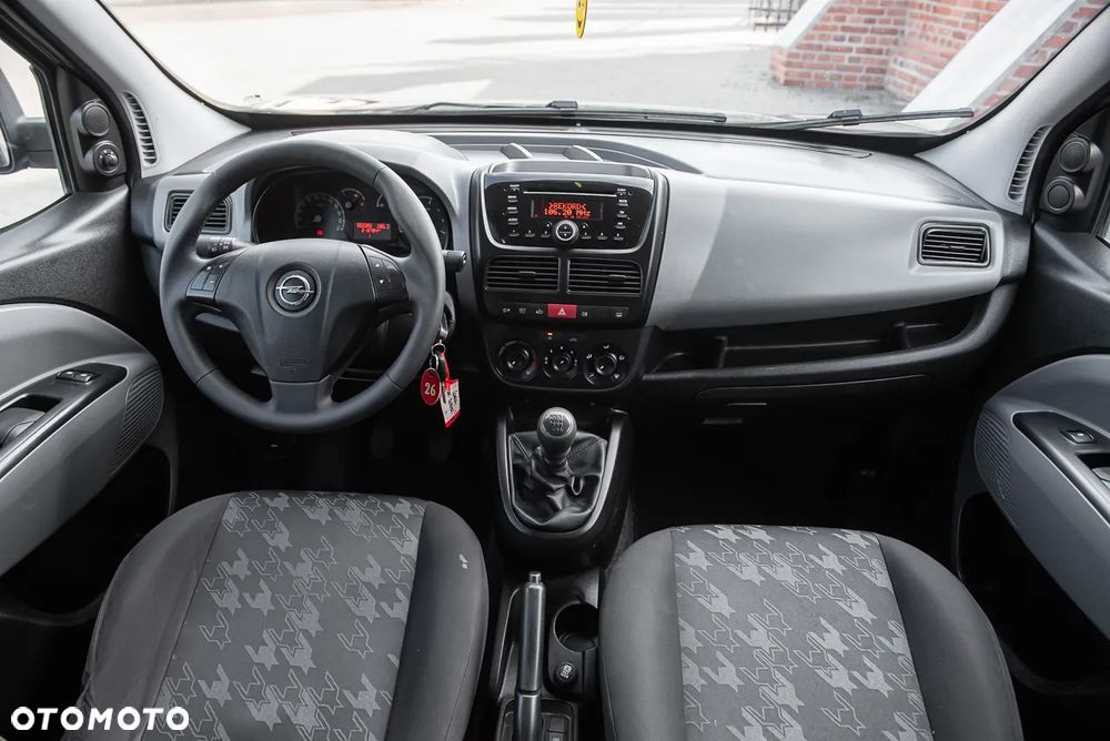 Opel Combo - 22