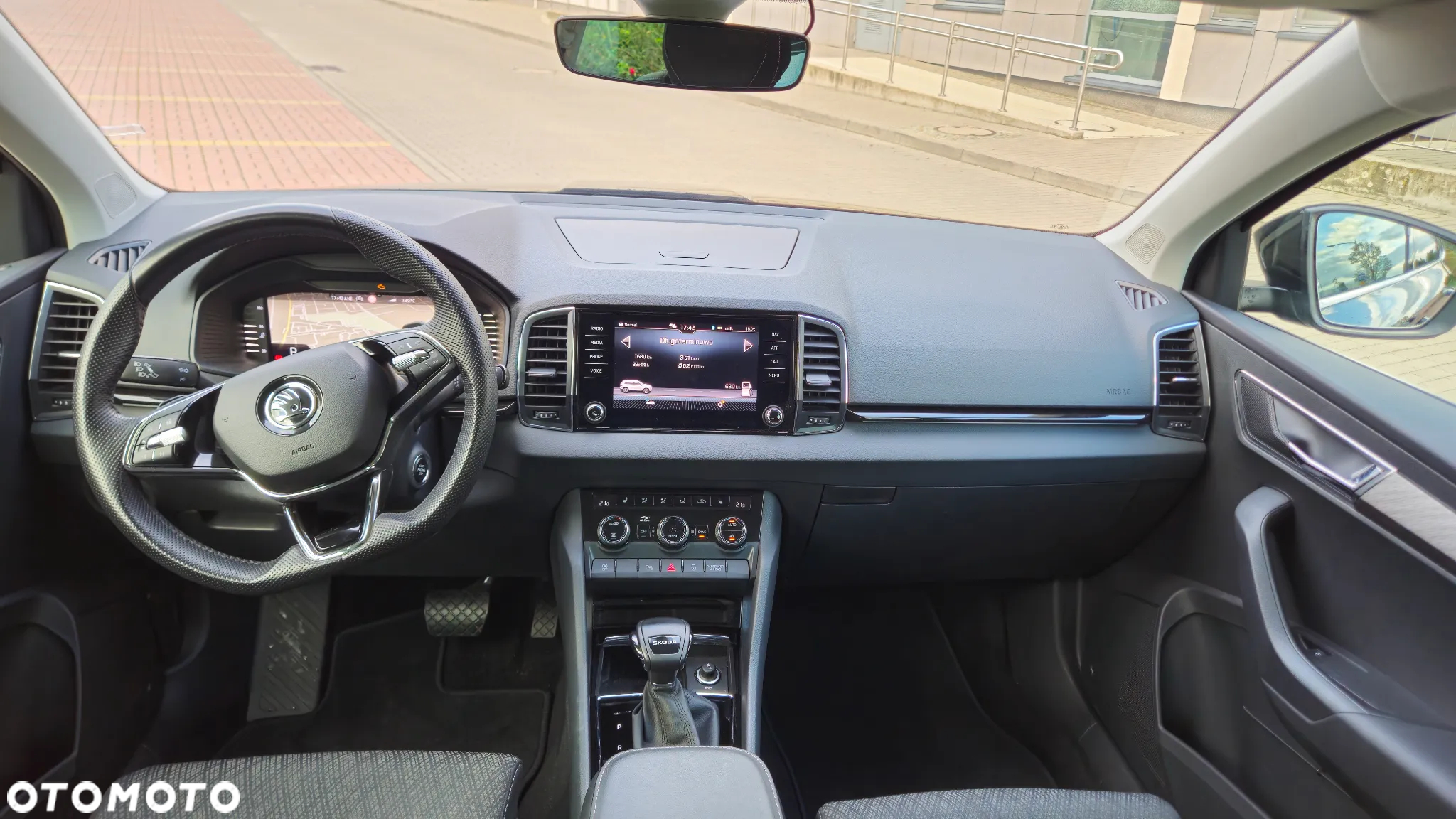 Skoda Karoq 1.5 TSI ACT 4x2 Style DSG - 9