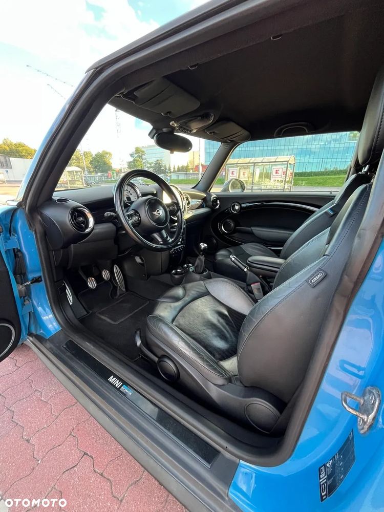 MINI Cooper S - 16