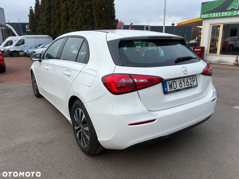 Mercedes-Benz Klasa A 180 7G-DCT - 7