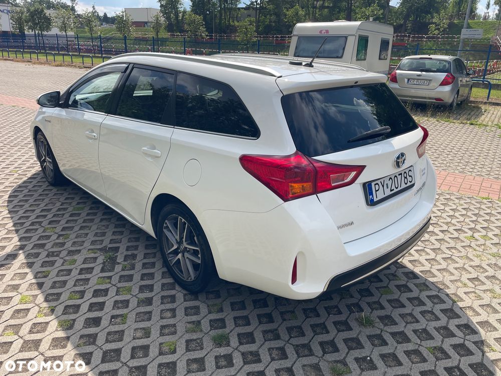 Toyota Auris 1.8 HSD Luna - 7