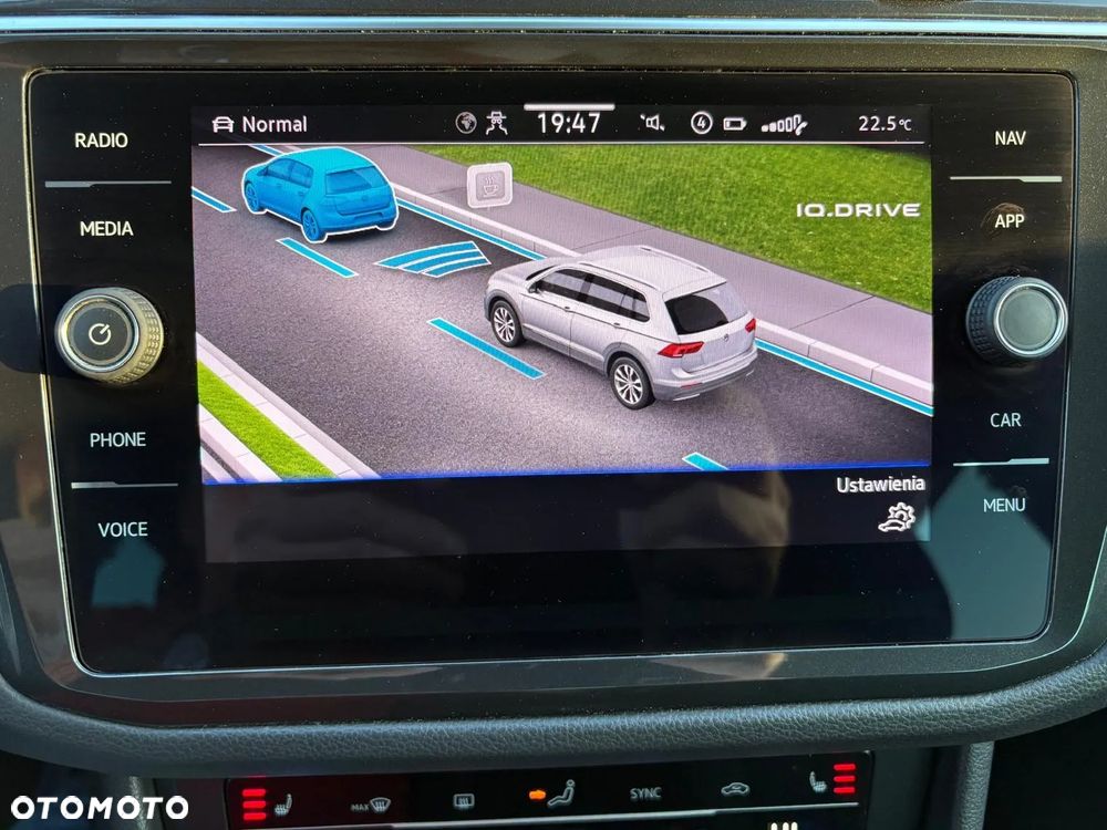 Volkswagen Tiguan 2.0 TDI SCR 4Mot Elegance DSG - 21