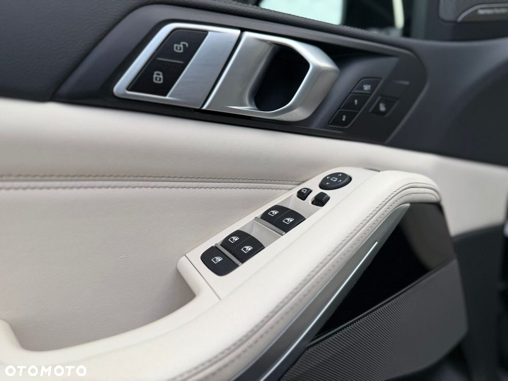 BMW X5 - 21