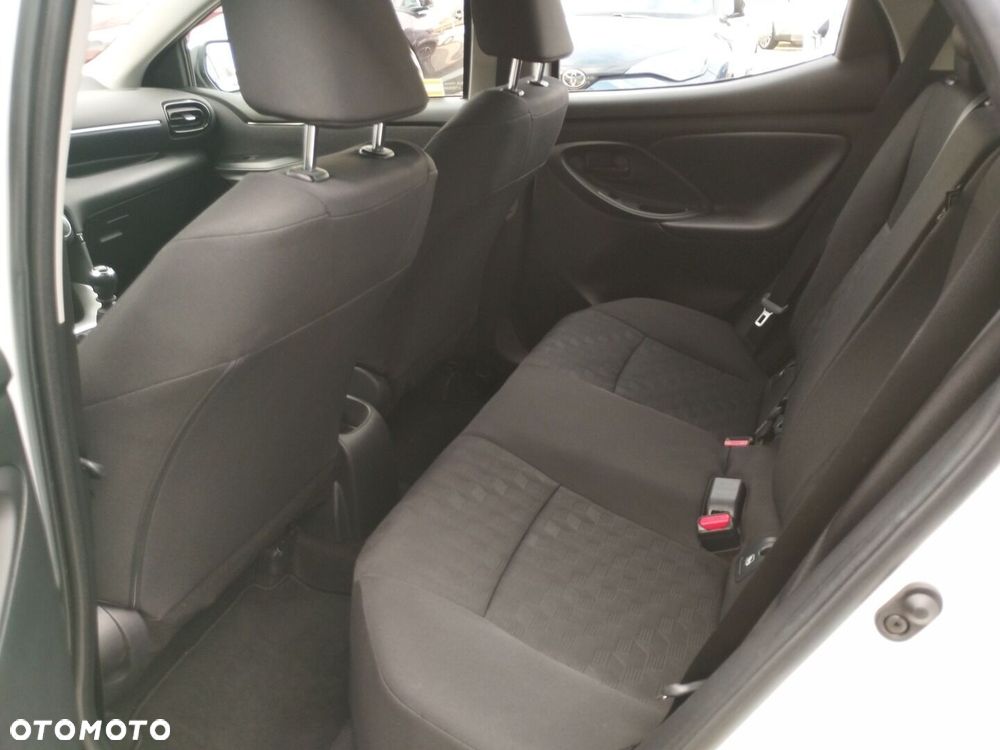 Toyota Yaris 1.5 Comfort - 14