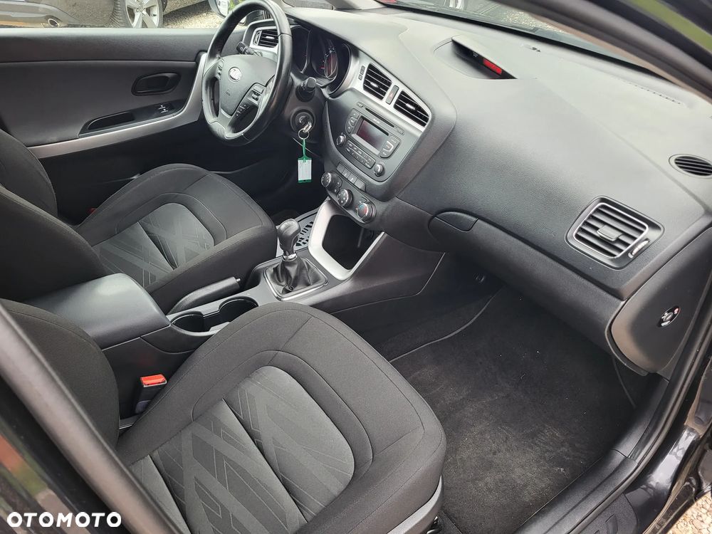 Kia Ceed 1.4 S - 26