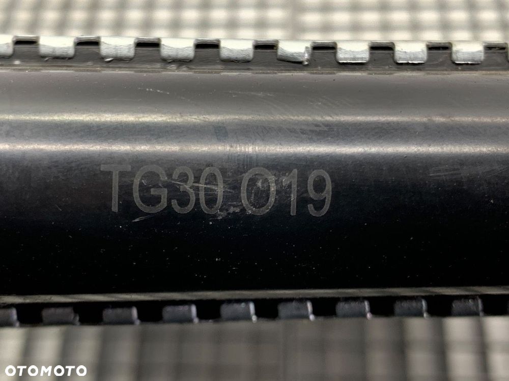 CHŁODNICA WODY  AUDI A3 (8P1) 2003 - 2013 1.6 75 kW [102 KM] benzyna 2003 - 2012 - 3