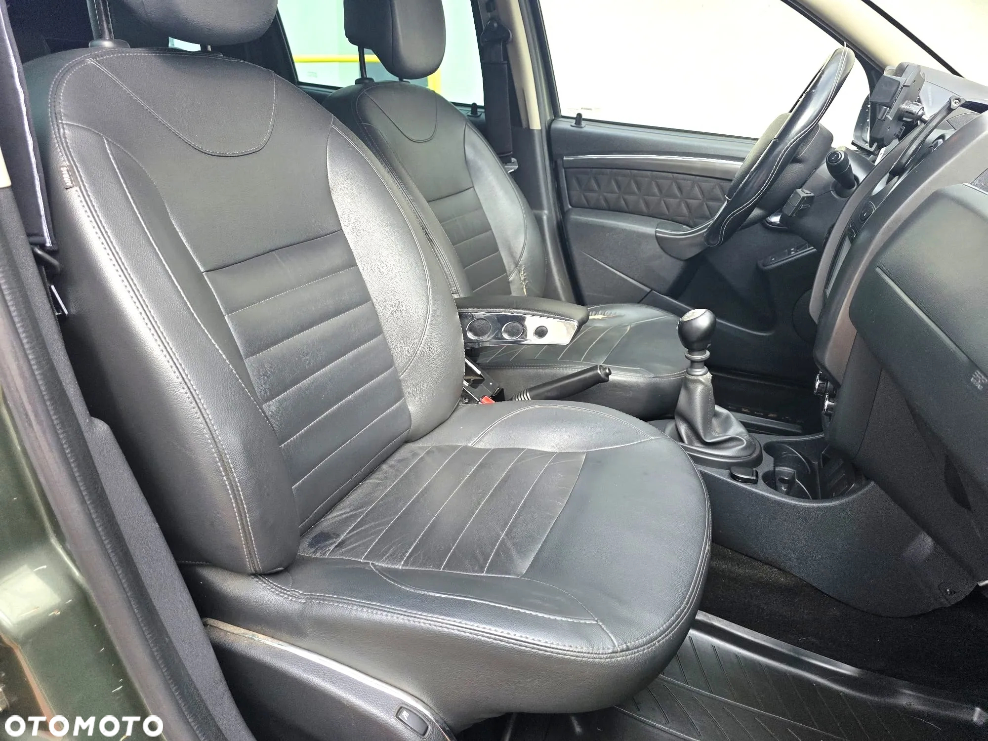 Dacia Duster 1.2 TCe Laureate - 11