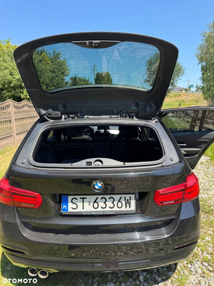 BMW Seria 3 320d - 12