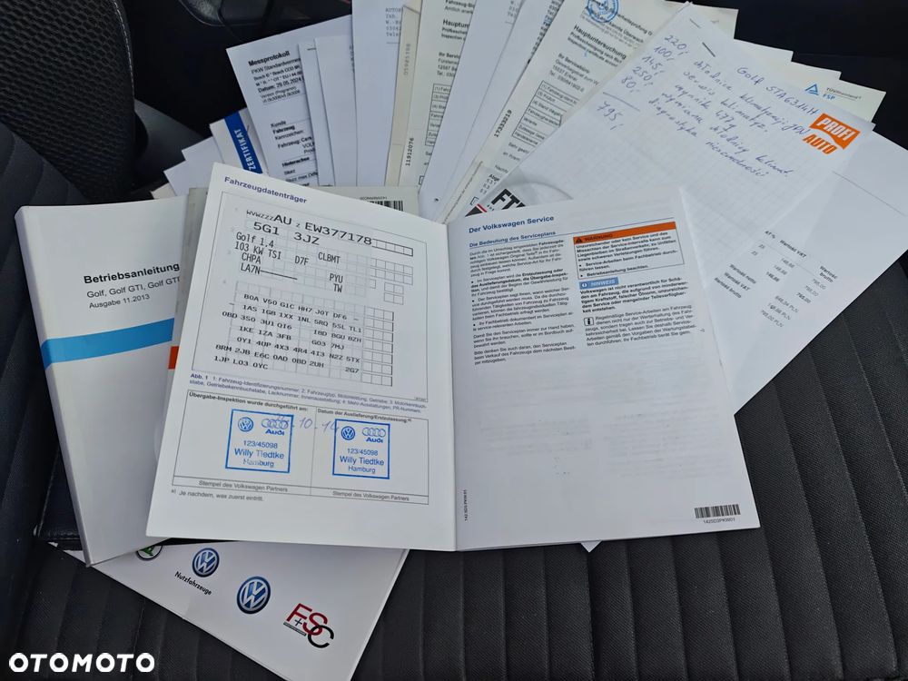 Volkswagen Golf 1.4 TSI BlueMotion Technology DSG Cup - 21