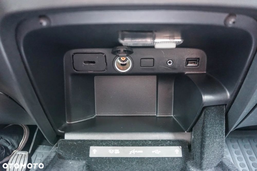 Citroën C4 SpaceTourer 1.2 PureTech Feel S&S - 19