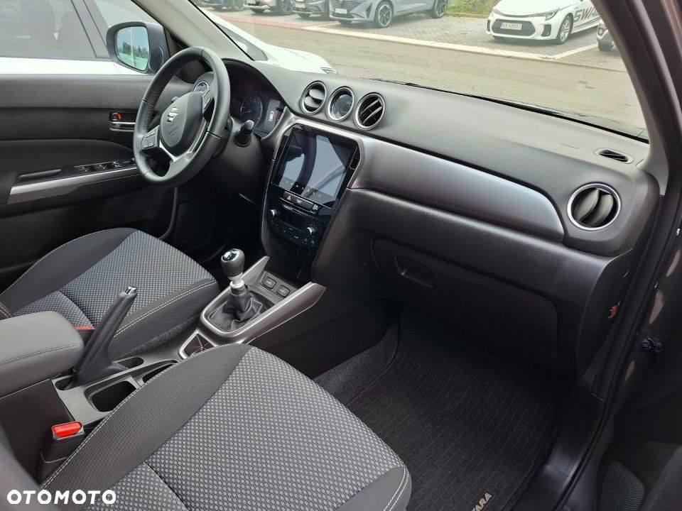 Suzuki Vitara - 5