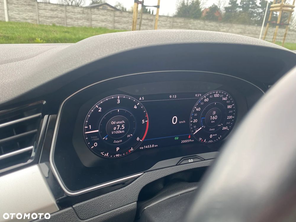 Volkswagen Passat Variant - 7