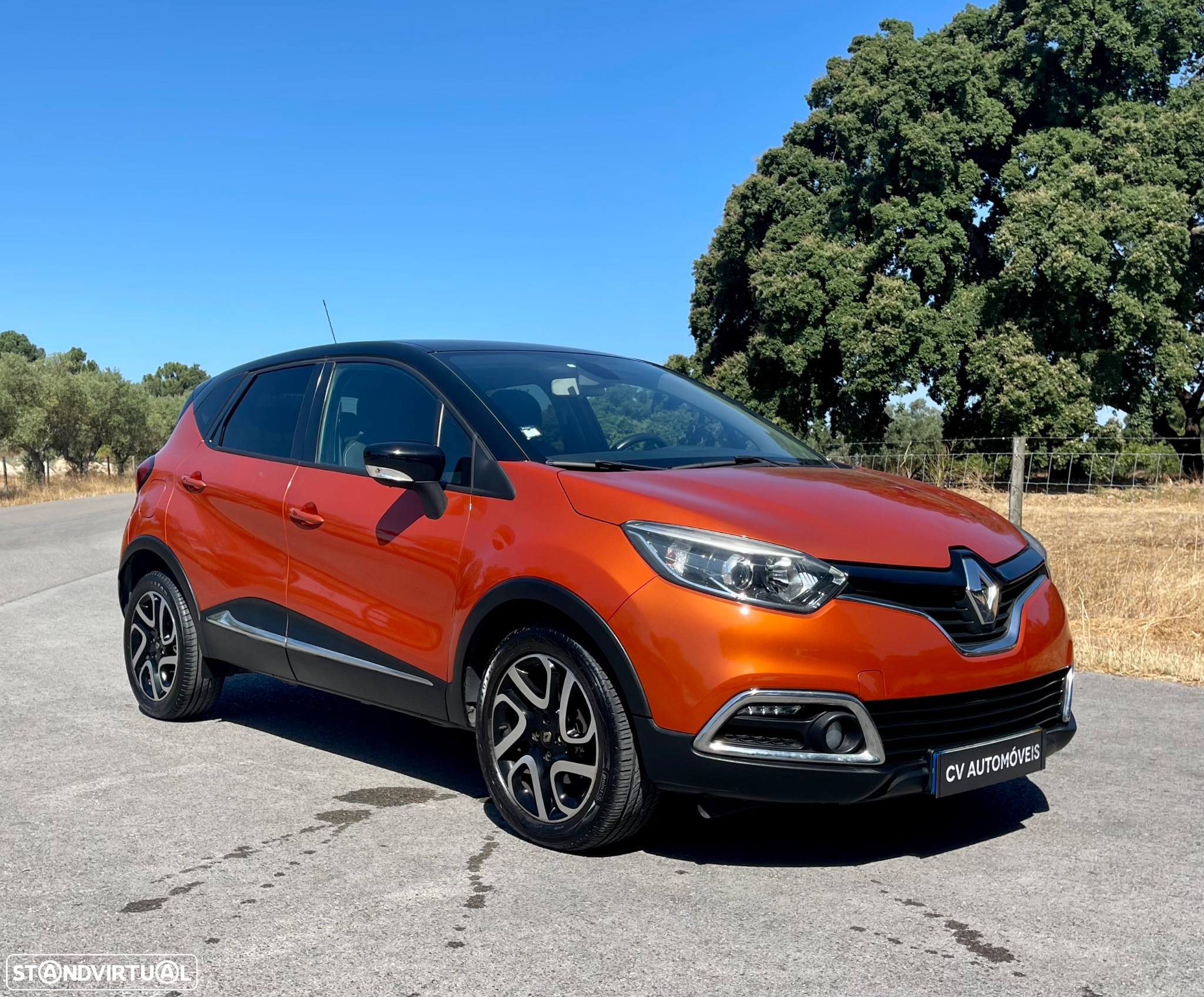Renault Captur 1.5 dCi Exclusive - 3