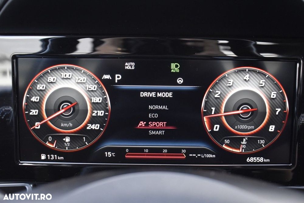 Hyundai Elantra 1.6 l 123 CP CVT Exclusive - 28