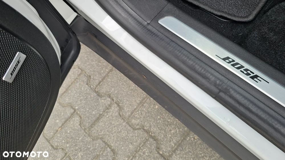 Renault Scenic dCi 110 EDC Xmod Bose Edition - 27