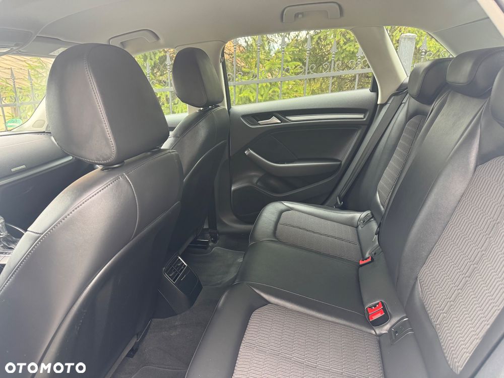 Audi A3 Sportback 1.4 TFSI g-tron S tronic design - 27