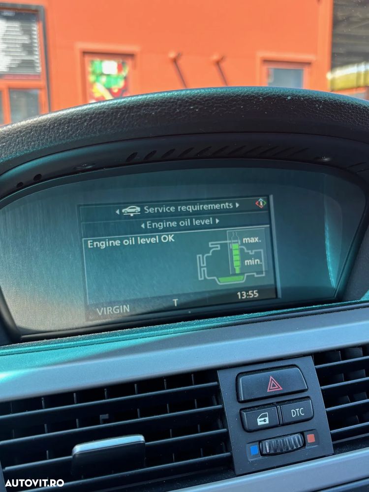 BMW Seria 3 320i - 12