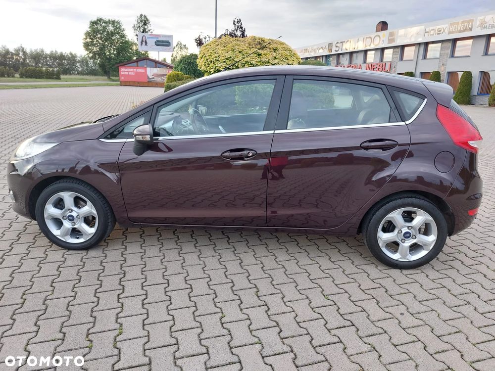 Ford Fiesta - 15