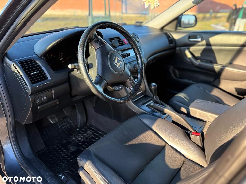 Honda Accord 2.2i-CDTi Sport - 25