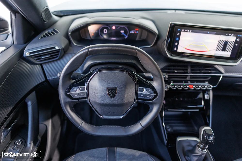 Peugeot 2008 - 21
