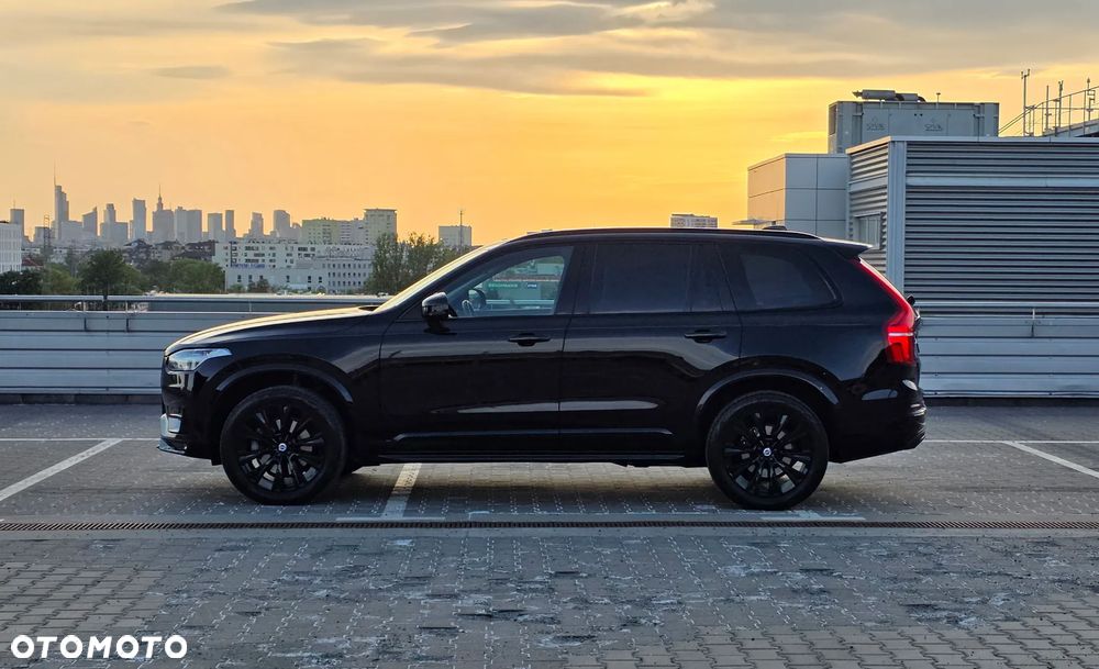 Volvo XC 90 B5 D AWD Plus Dark - 1