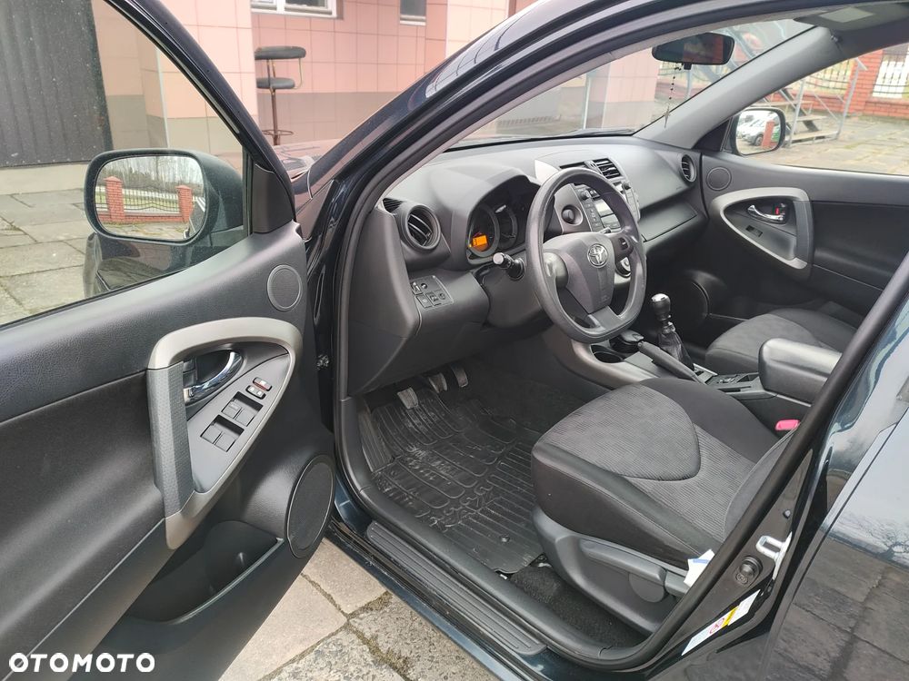 Toyota RAV4 2.0 VVT-i 2010 - 20