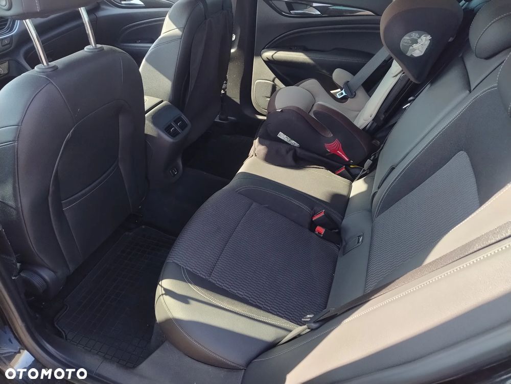 Opel Insignia 1.5 T GPF Innovation S&S - 24