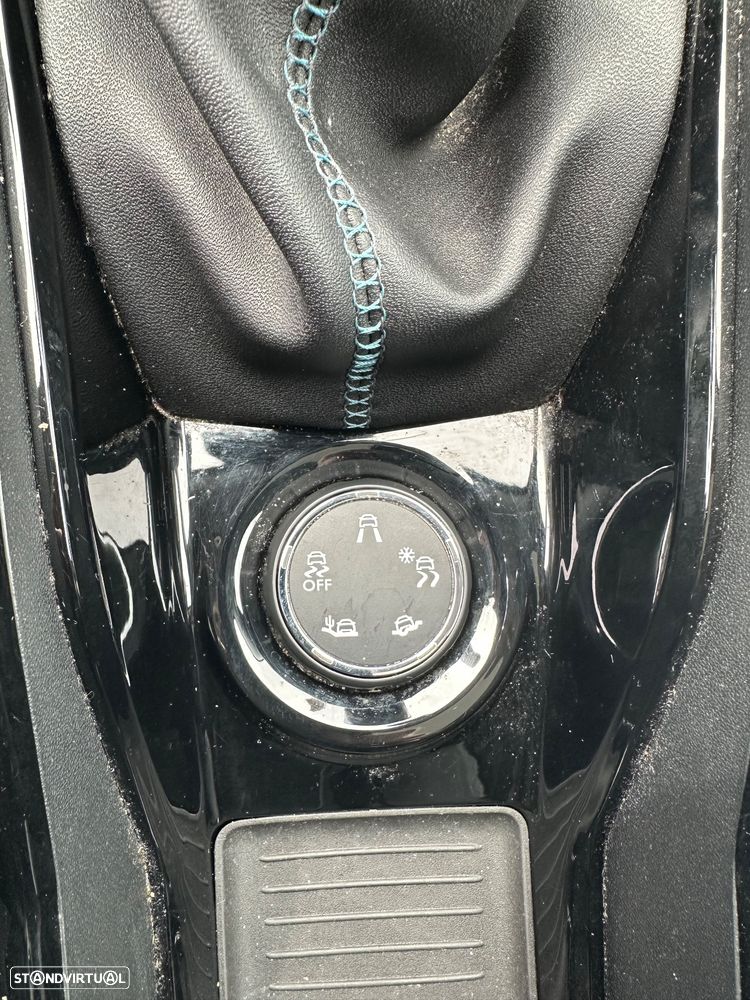 Peugeot 2008 - 19