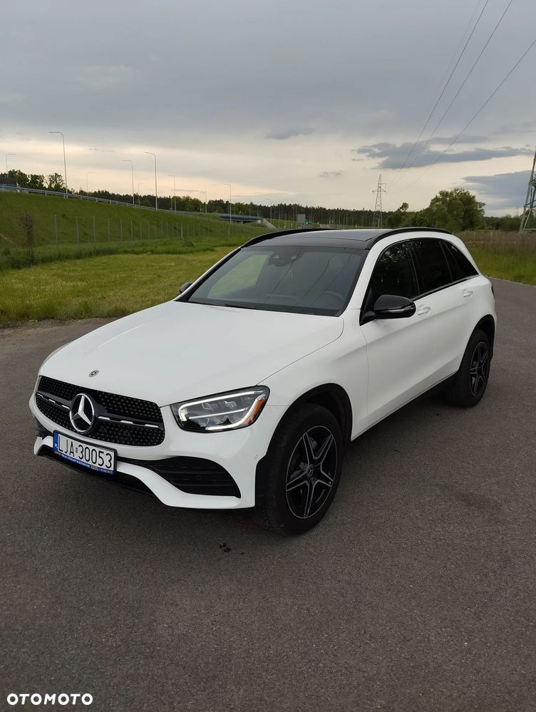 Mercedes-Benz GLC - 1