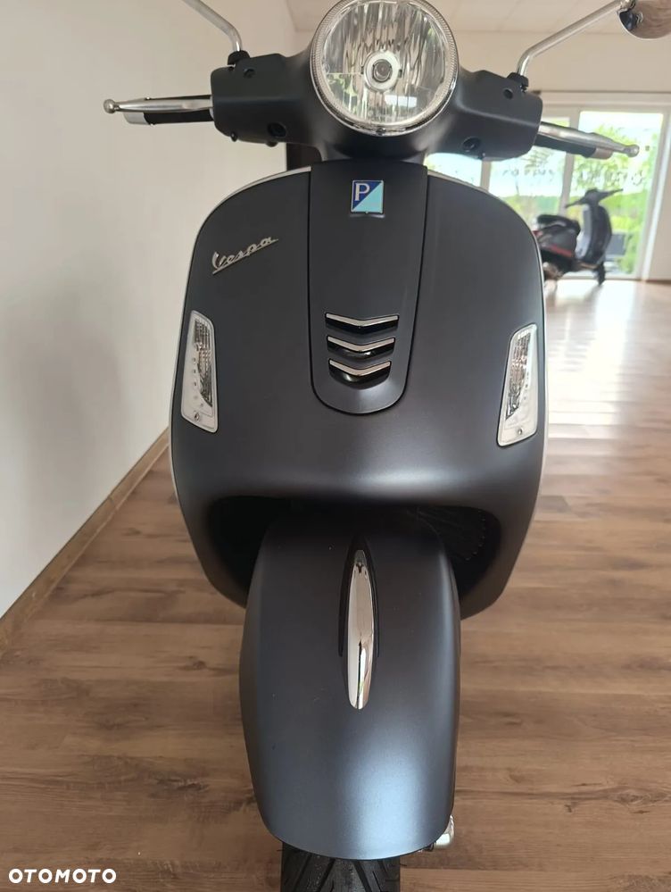 Piaggio Vespa - 5