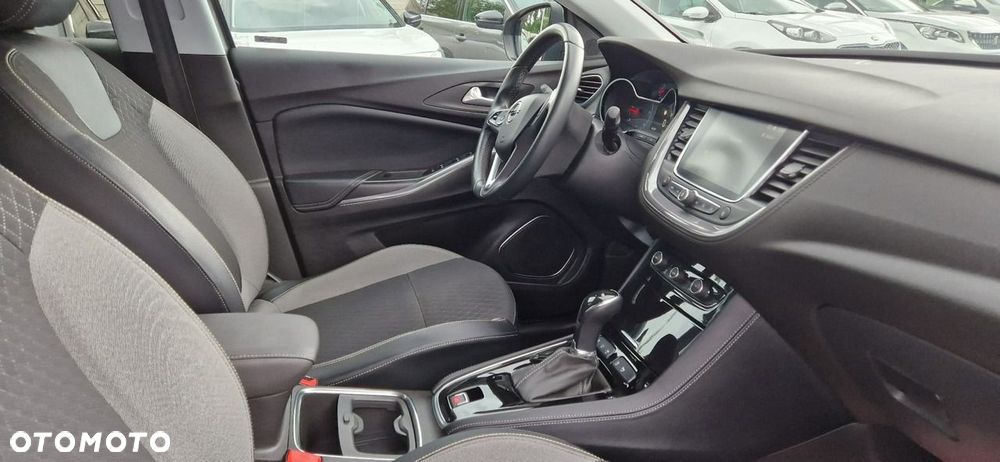 Opel Grandland X - 31