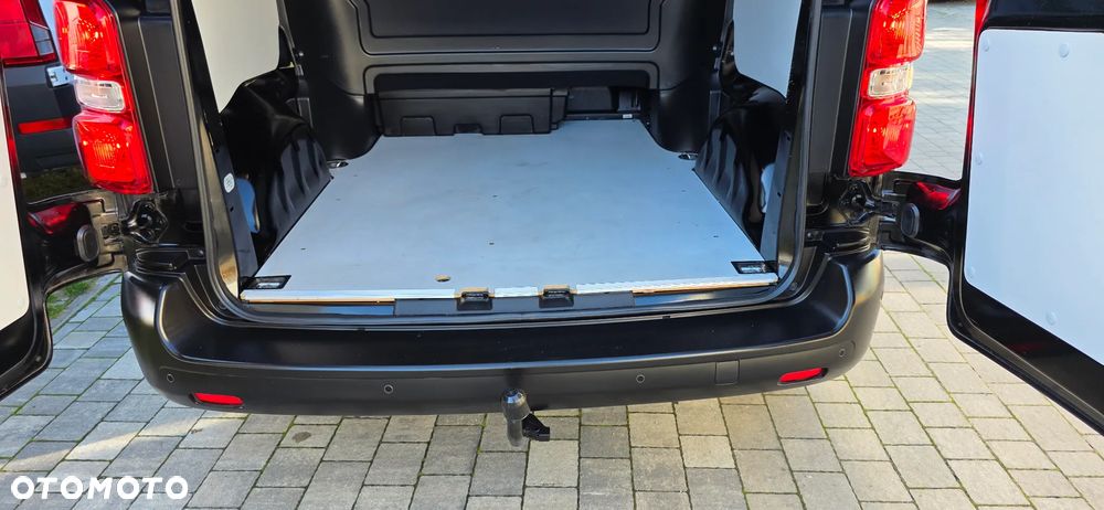 Opel Vivaro 2.0 177KM 5-osób Automat 8-biegów - 35