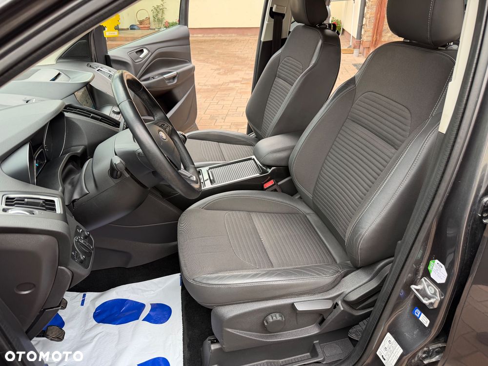 Ford Kuga 1.6 EcoBoost 2x4 SYNC - 31