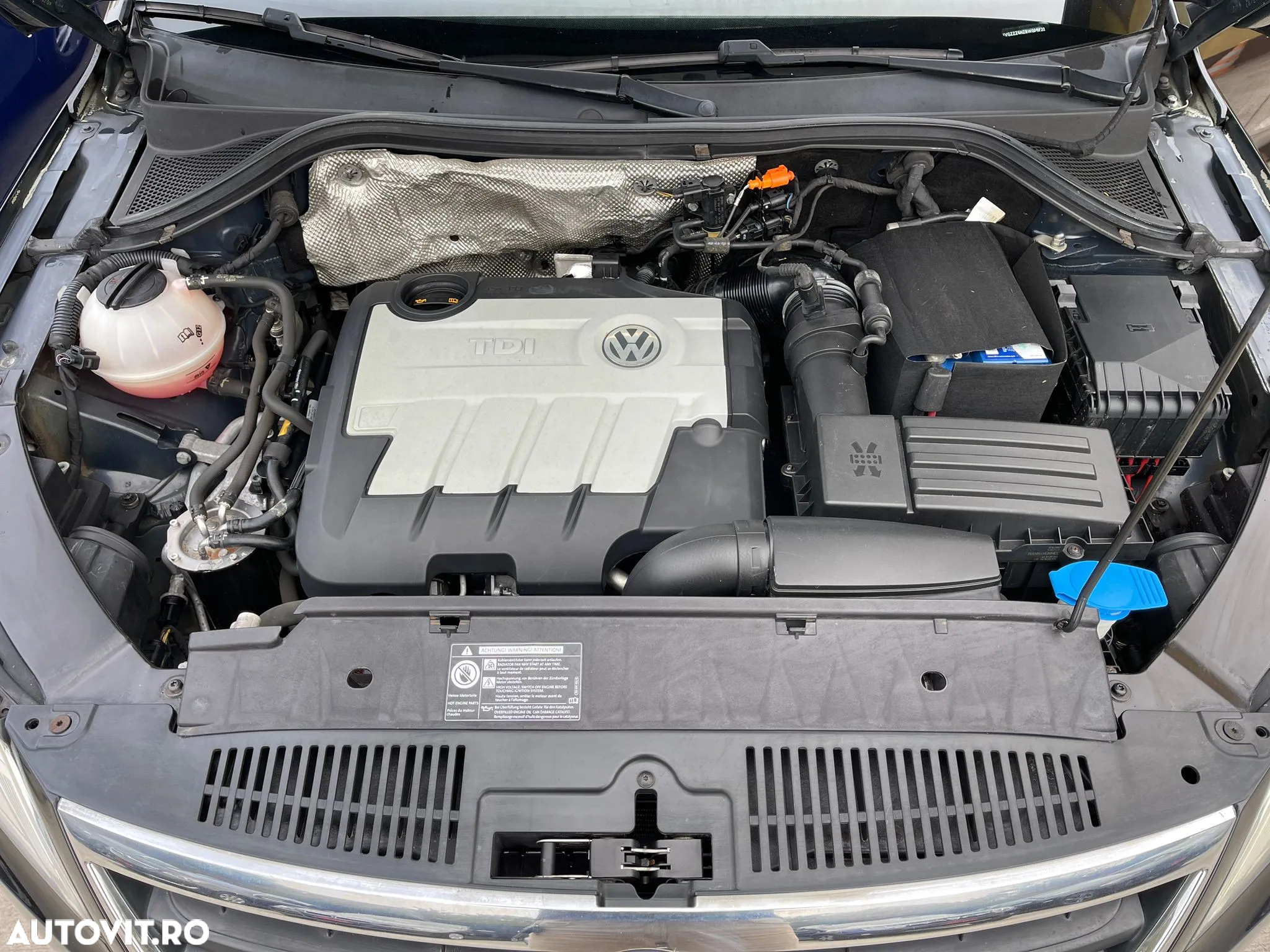 Volkswagen Tiguan 2.0 TDI 4Motion Sport & Style - 8