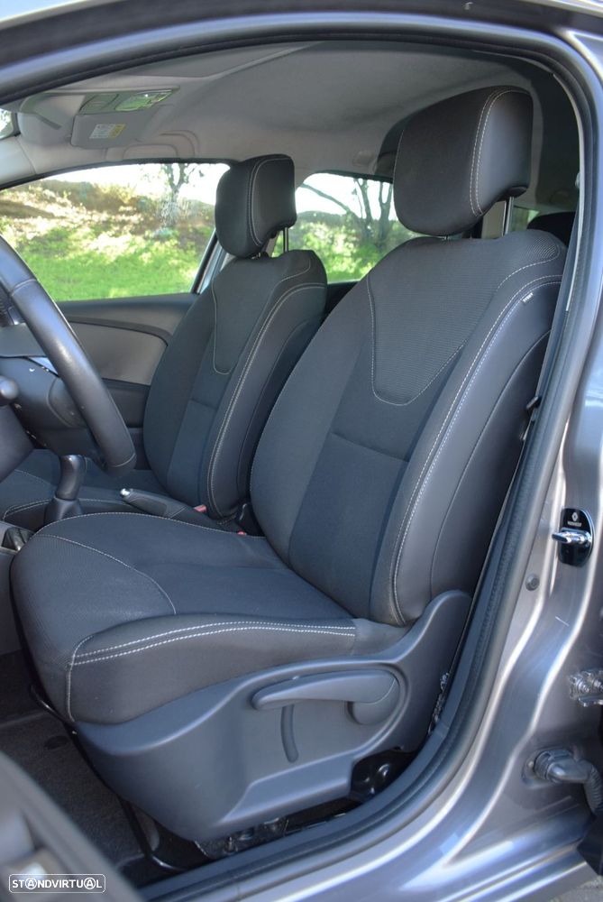 Renault Clio Sport Tourer 1.5 dCi Dynamique S 82g - 29