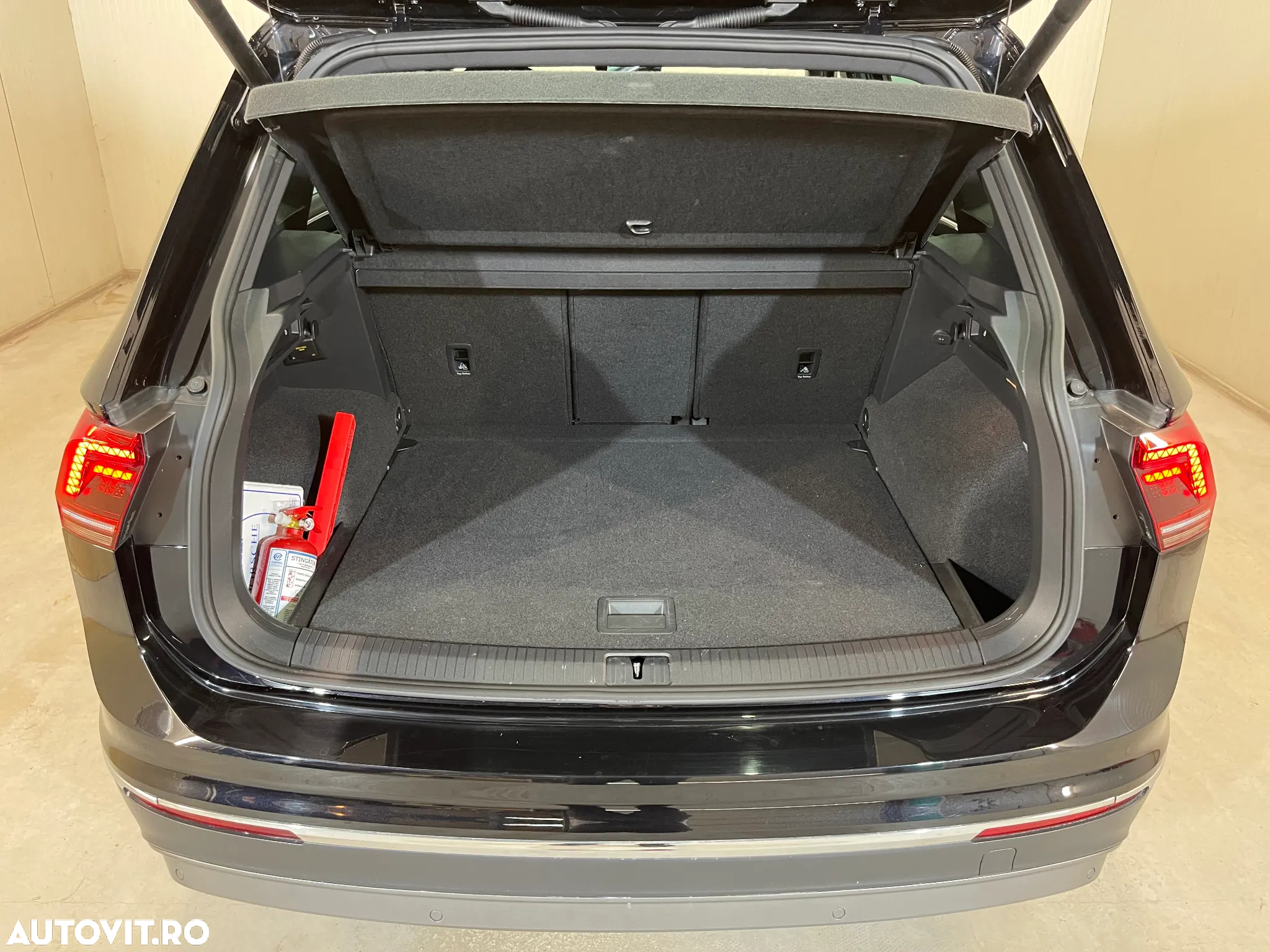 Volkswagen Tiguan 2.0 TDI DSG 4Mot Highline - 11