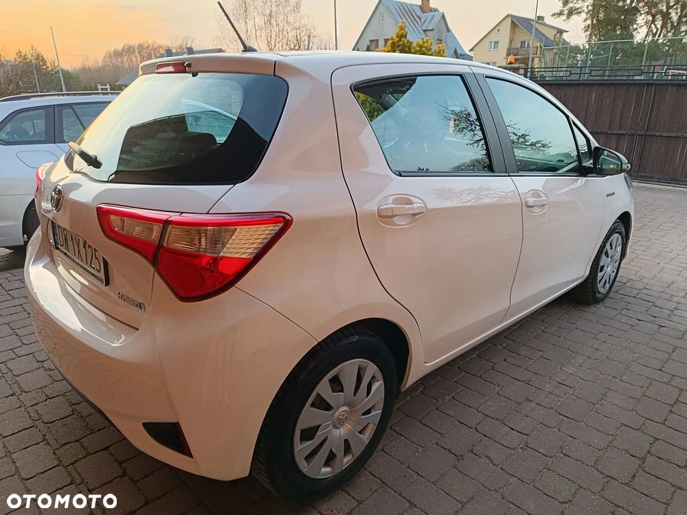 Toyota Yaris - 30