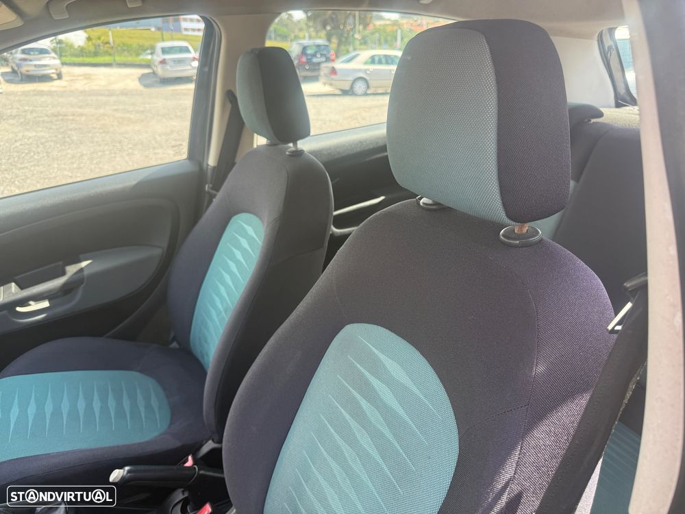 Fiat Grande Punto 1.3 M-Jet Free J15 - 9