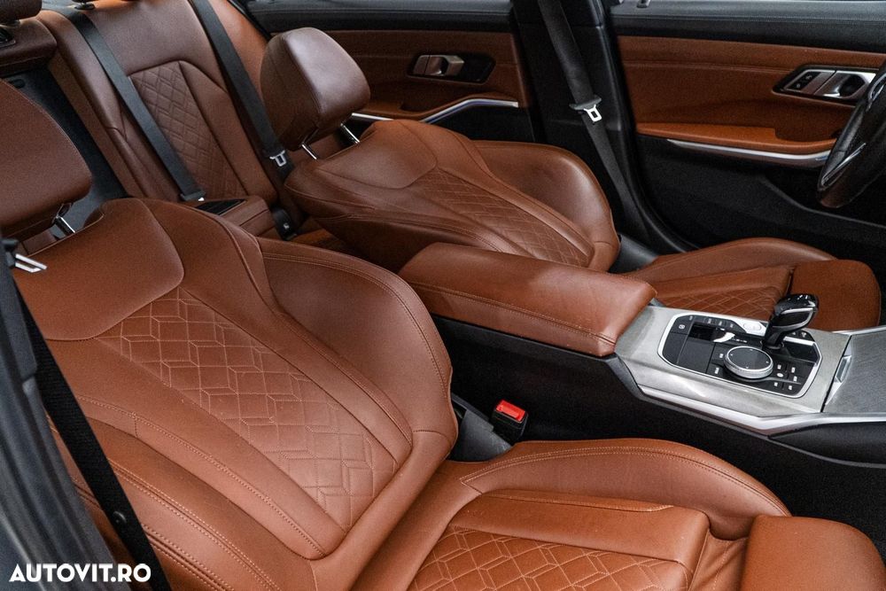 BMW Seria 3 330e Aut. M Sport - 37