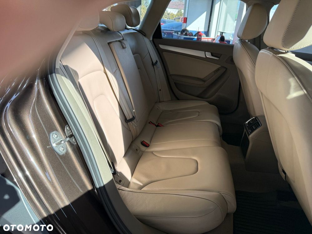 Audi A4 Allroad - 14