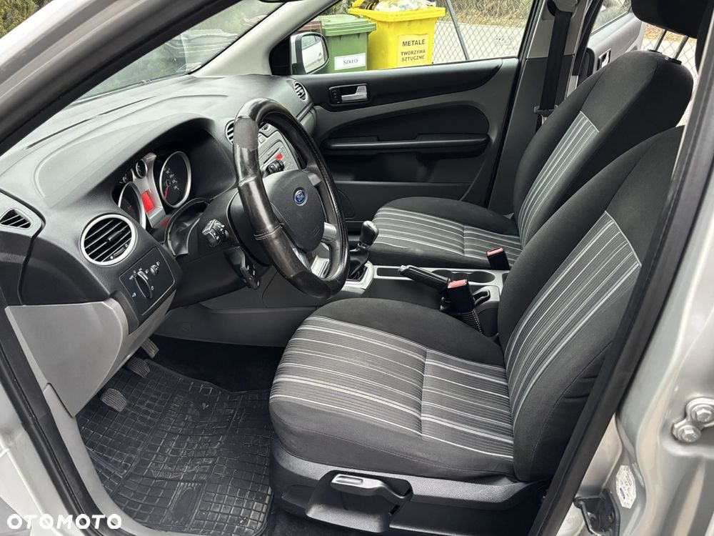 Ford Focus 1.6 TDCi Silver X - 11